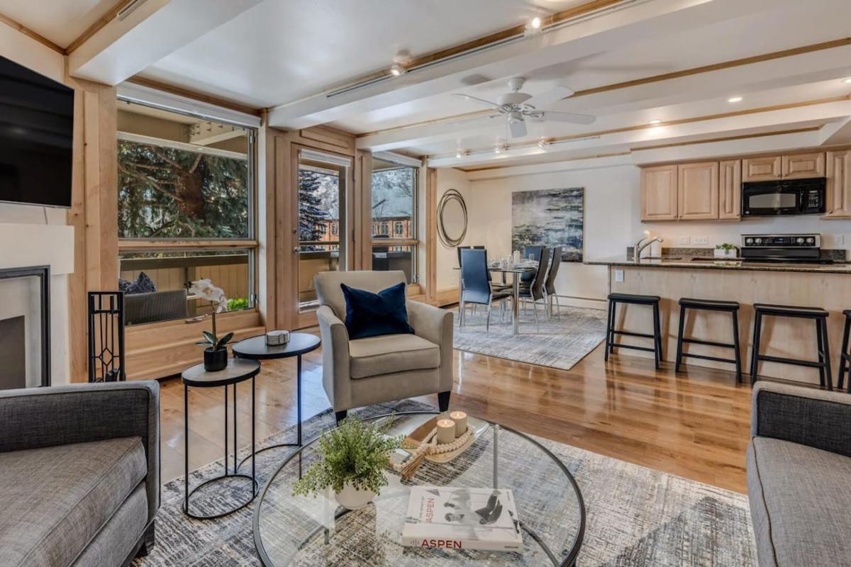 New Listing 2Br 2Ba Condo - Mountain Views Aspen Extérieur photo